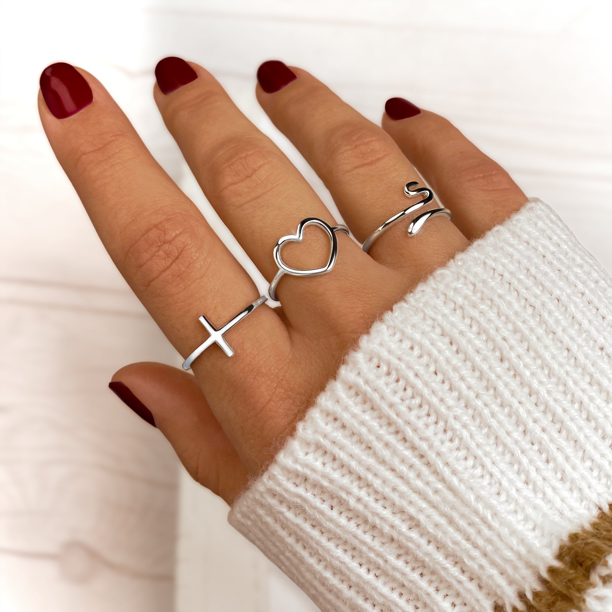 Amelie - Elegant Silver Spiritual Cross Ring