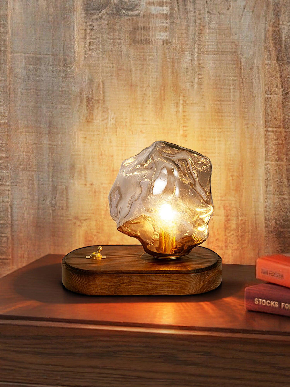 GlowCraft Table Lamp - Elegant Wireless Lamp with Motion Sensor