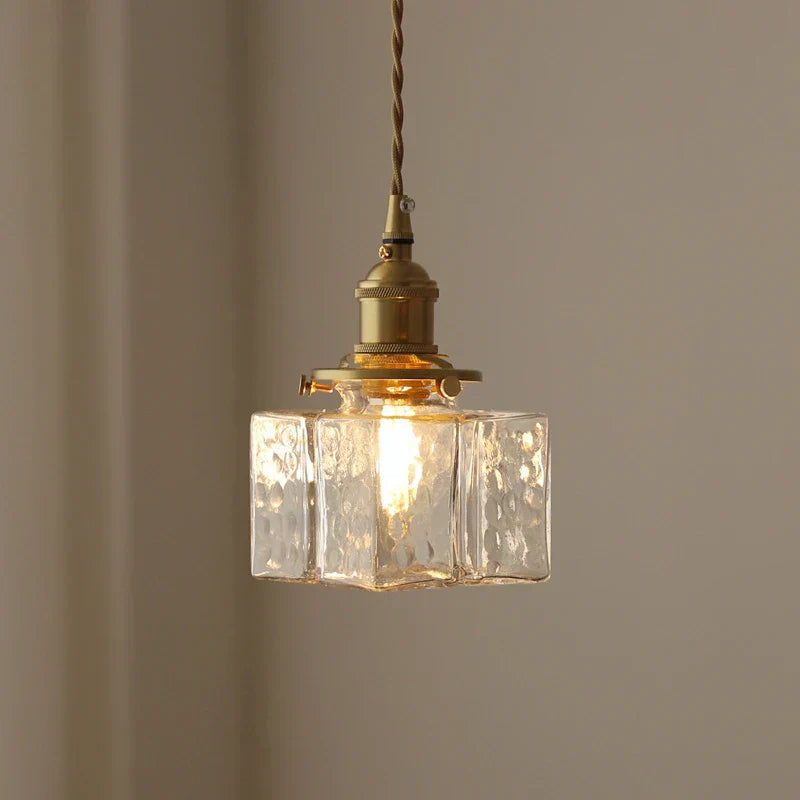 Lumière Light - Elegant Pendant Light with Gold Cable
