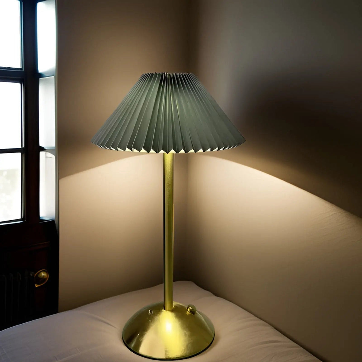 VersaLight - Cordless Design Lamp for Elegant Lighting