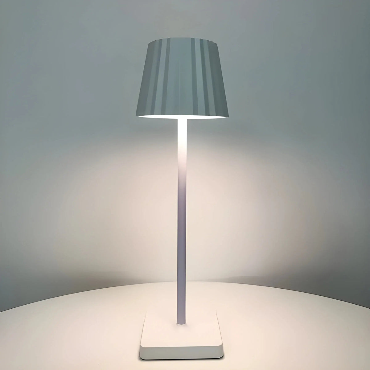 Arlo - Rechargeable Wireless LED Table Lamp with Scandinavian Design