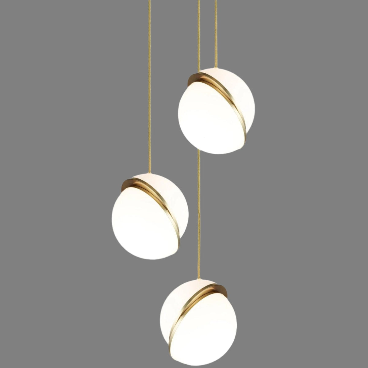 CielCourbe Moon Pendant Light - Luxury Acrylic and Brass