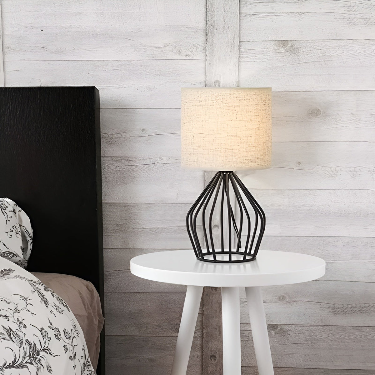 LinenGlow - Linen Shade Table Lamp with Metal Base