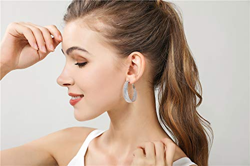 Boucles d'oreilles argent élégantes d'Europe