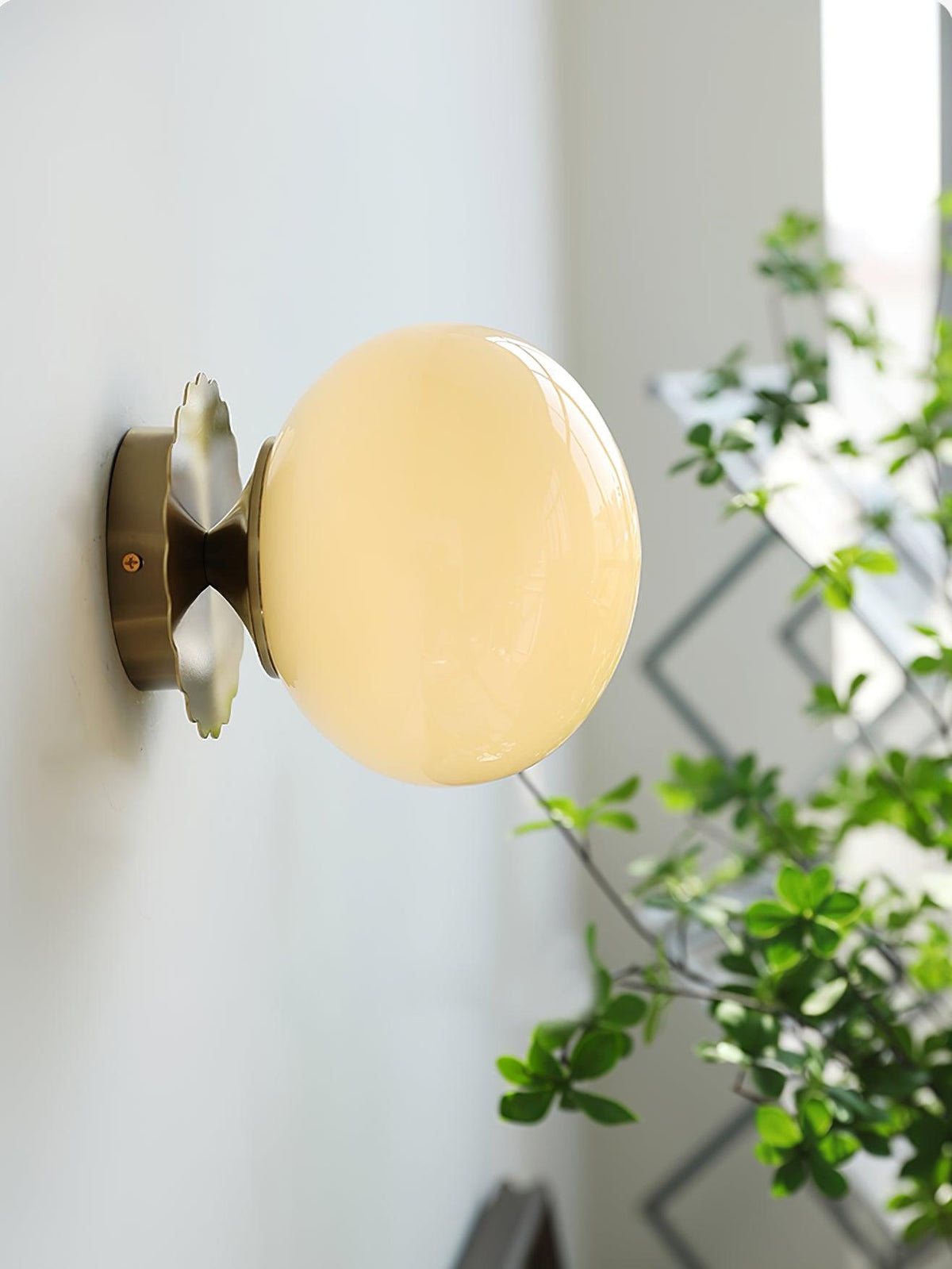 Tamrose - Pink Glass Wall Sconce for Elegant Interiors