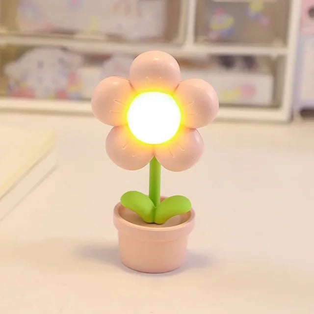 BloomLite - Flower Table Lamp with Soft LED Light