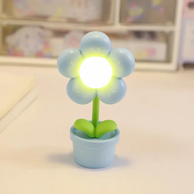 BloomLite - Flower Table Lamp with Soft LED Light