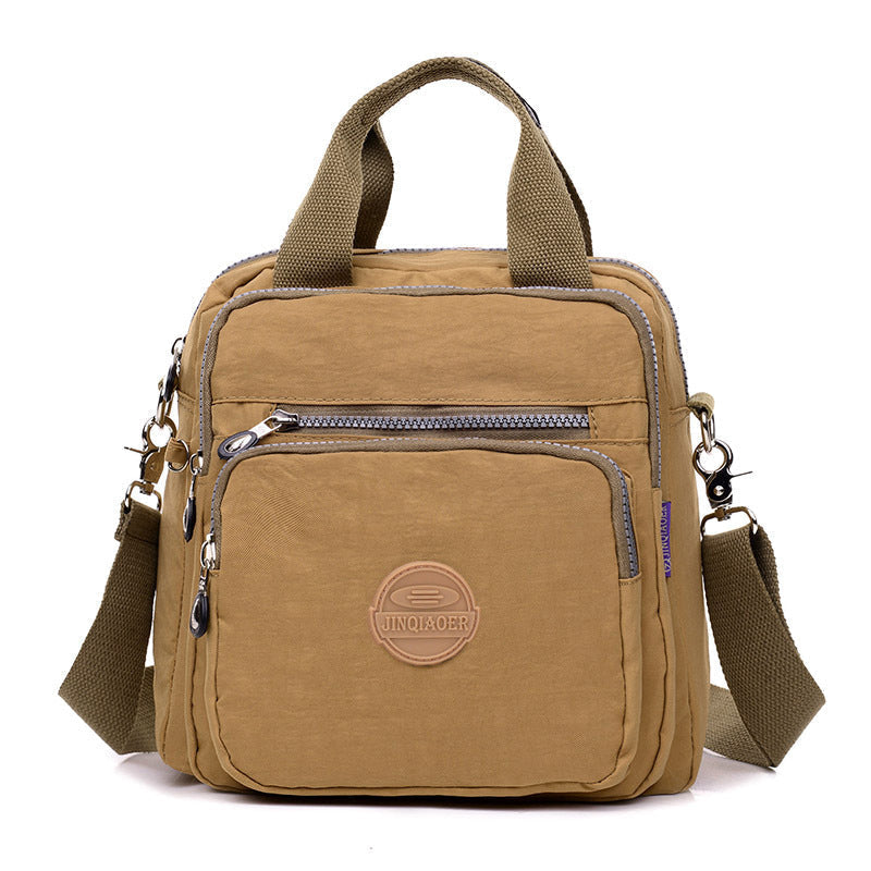 UrbanChic Crossbody Bag – Sac Imperméable Stylé