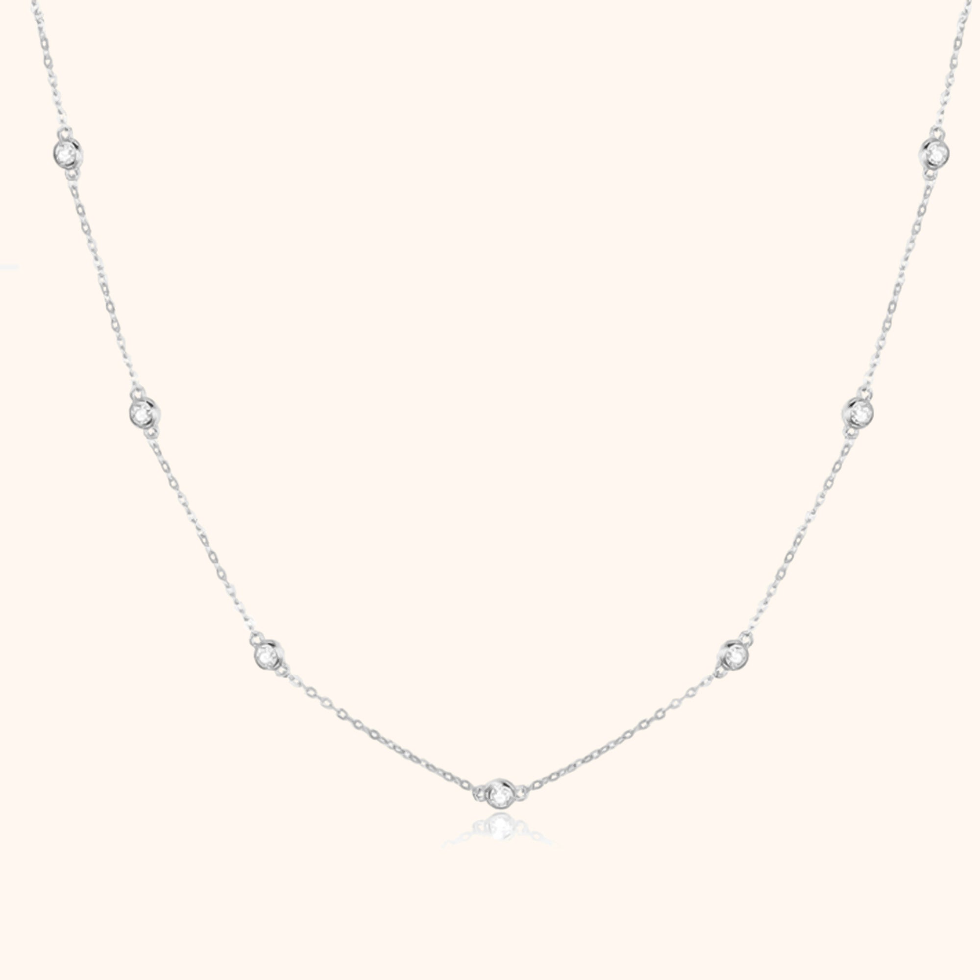 Elara - Elegant Zirconia Pendant Necklace