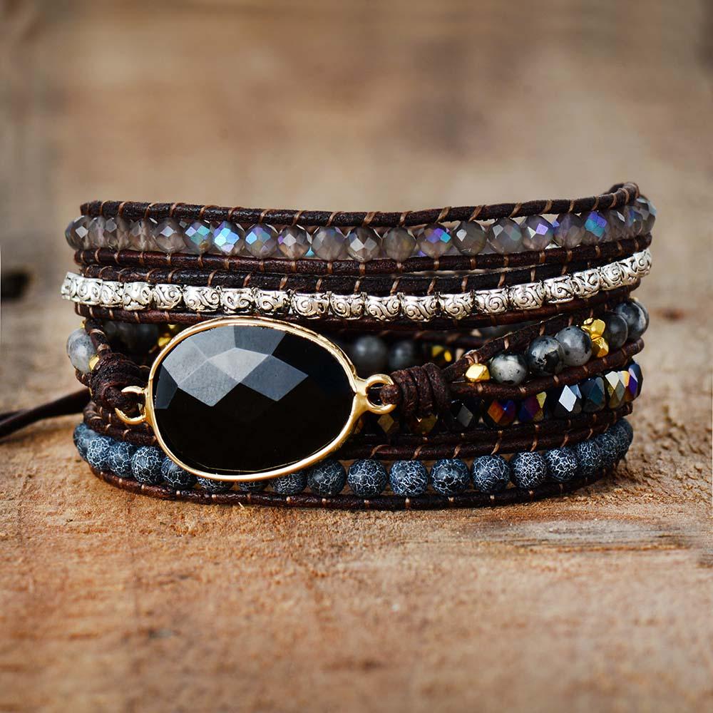 Lunara - Bracelet en onyx noir avec breloque lune