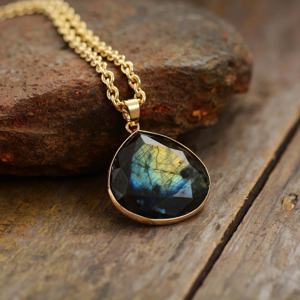 Collier en labradorite - Pendentif en labradorite irisée