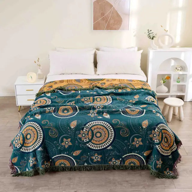 Paloma - Boho Chic Pompom Rug for a Cozy Interior