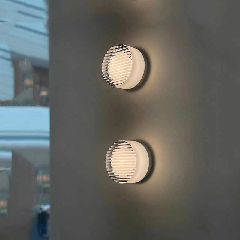 LumLight Wall Sconce - Modern LED Lighting for Indoors and Outdoors