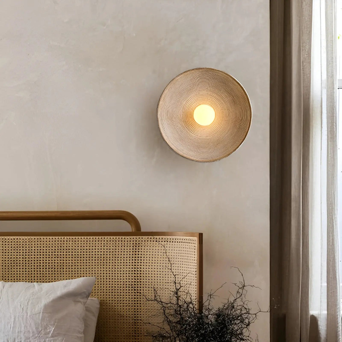 WabiSabi Wall Lamp - Refined Lighting for an Elegant Interior