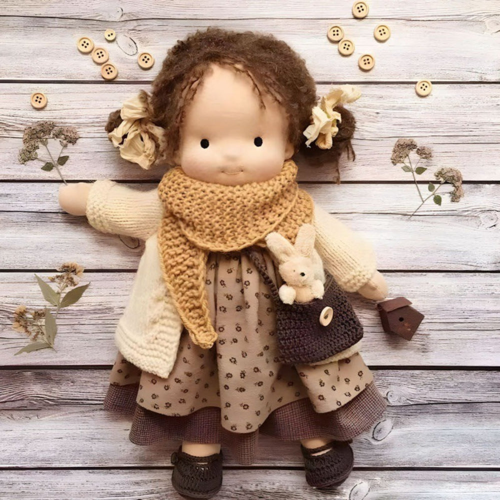 Poupée Waldorf | Poupée en Tissus Doux avec Visage Unique | Idéale pour le Jeu Imaginatif et Créatif 7