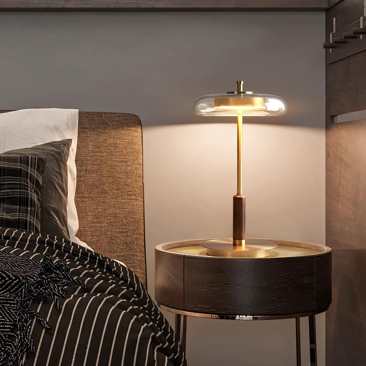 SportLicht Table Lamp - Elegant LED Lighting with Refined Style