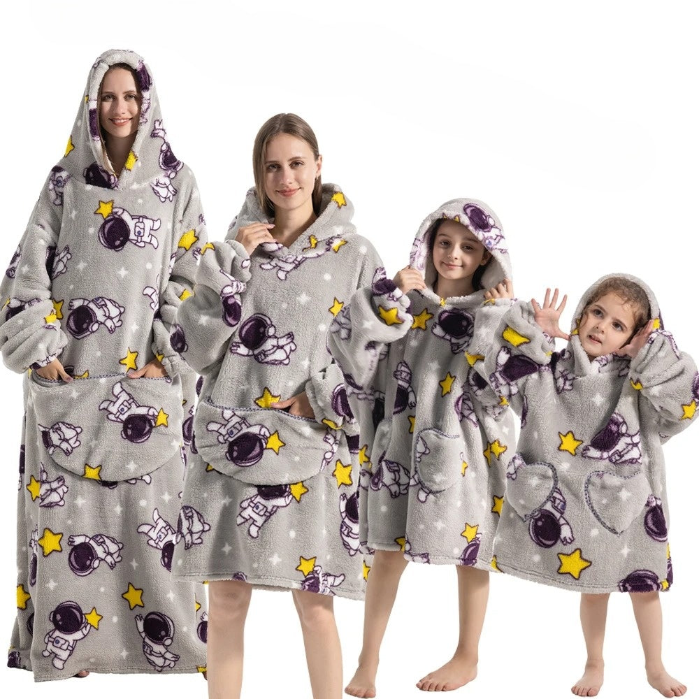 SpookySnuggle - Pumpkin Hooded Blanket for Halloween