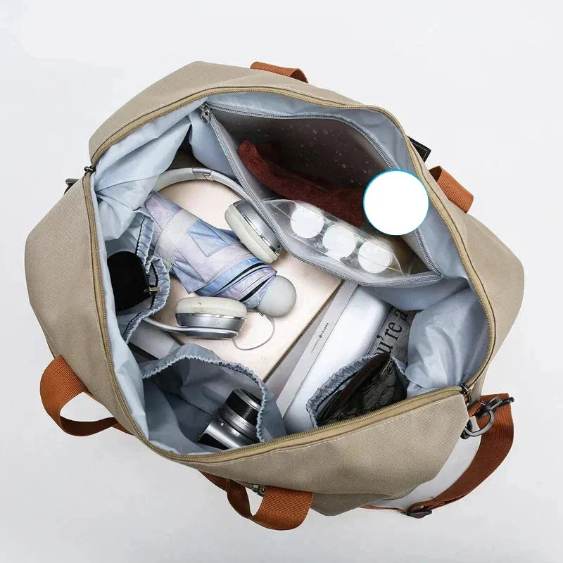 CarryOnFit - Duffel Bag with Shoulder Strap for Sport and Travel