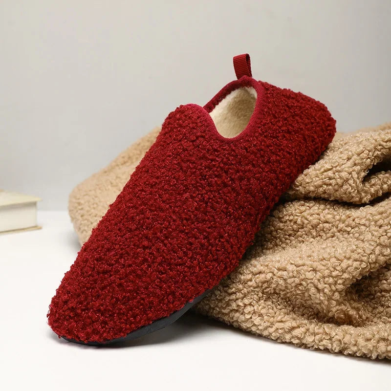 Wolkenwarmers - Non-Slip Plush Slippers for the Home