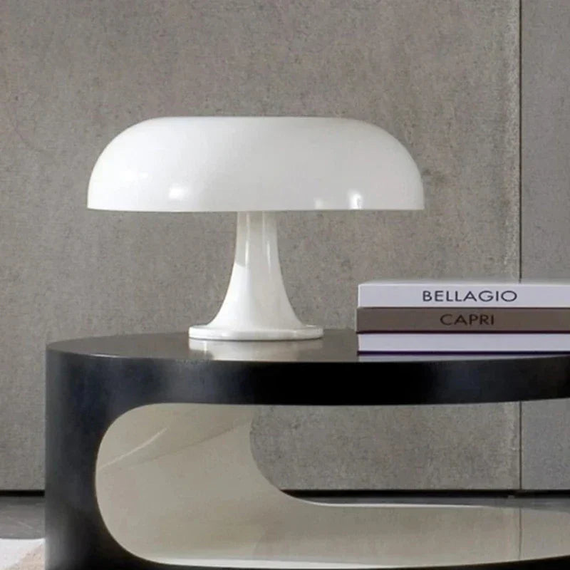 GlowMush - Elegant Mushroom Table Lamp