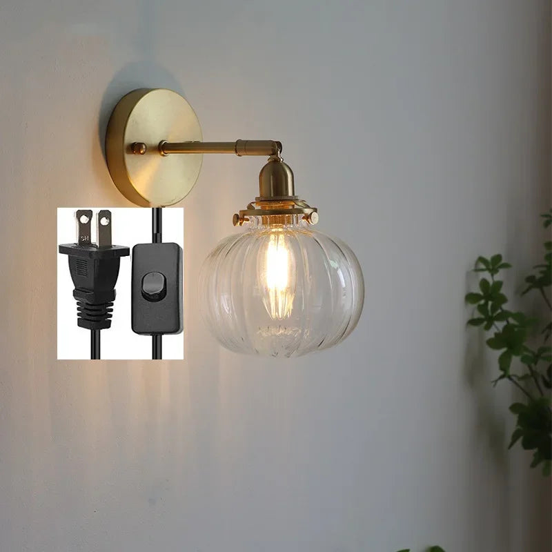 LightCrown - Modern Glass and Metal Wall Sconce