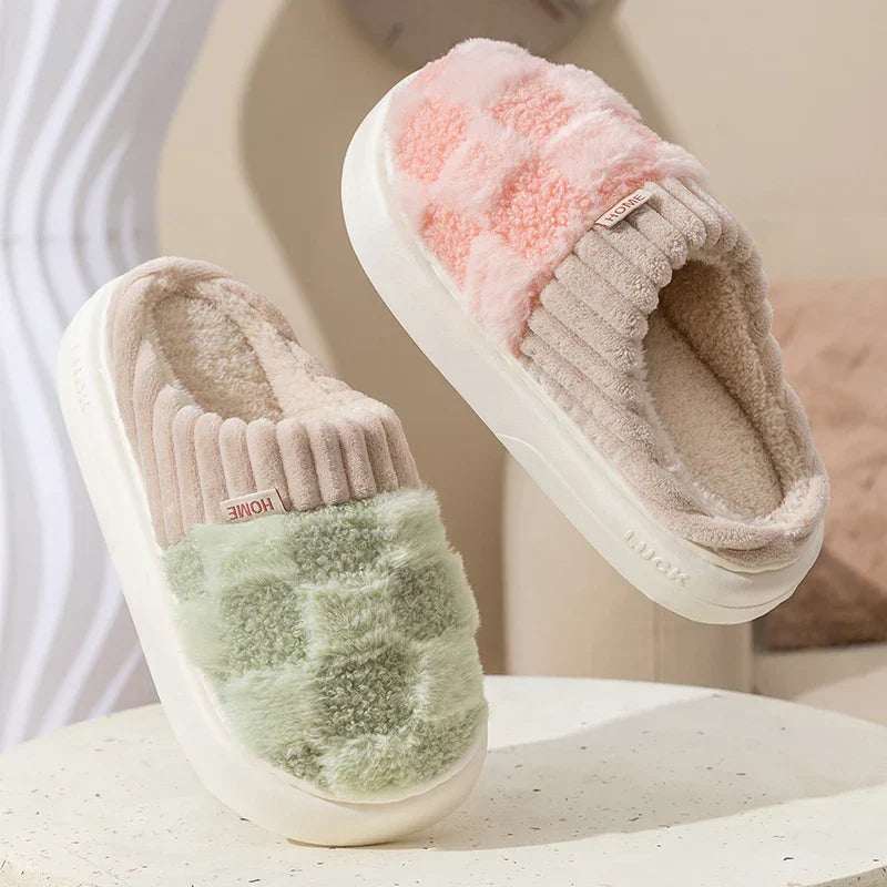 Dreamy Feet Slippers - Cozy Cotton Plaid Slippers for Ultimate Comfort