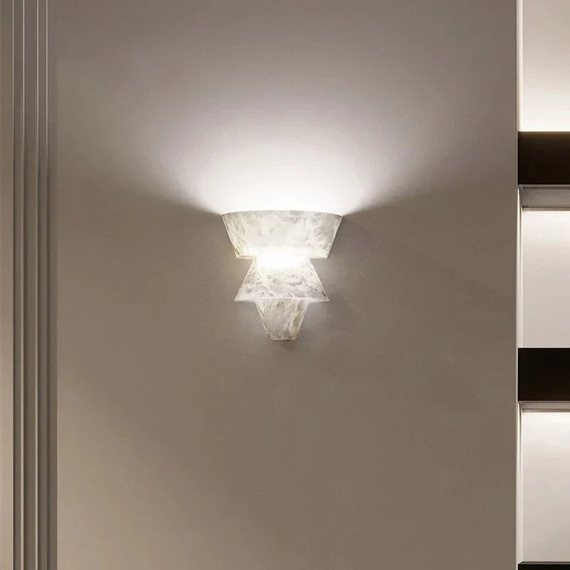 MarbleGlow - Applique murale en pierre naturelle au design minimaliste