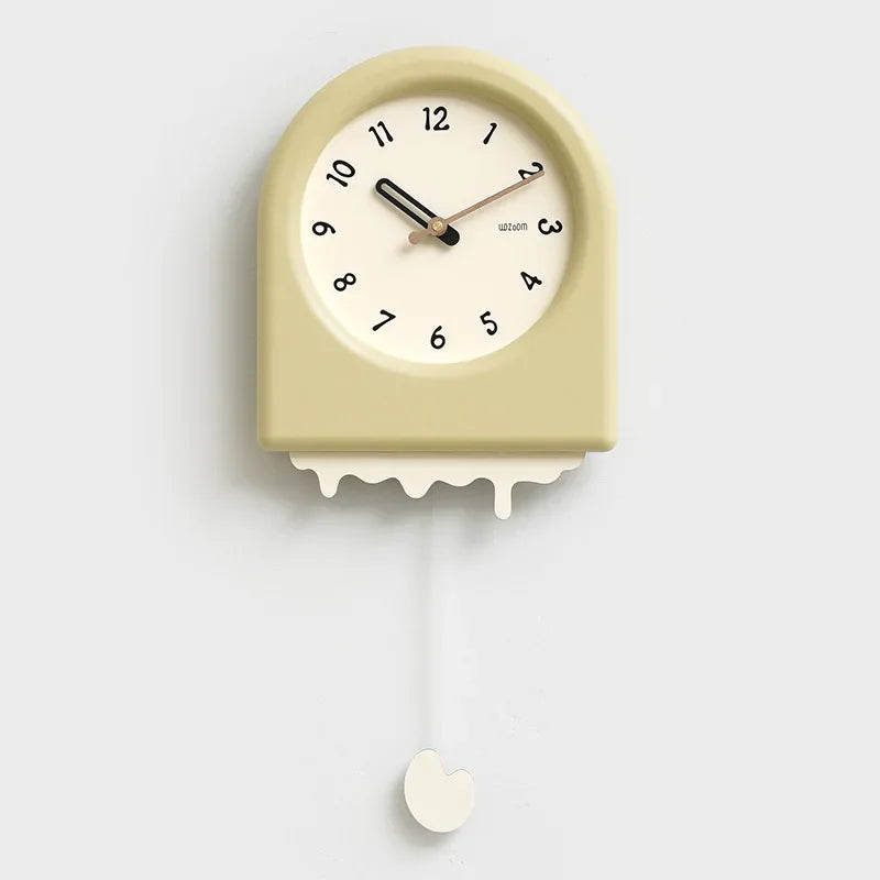 CremePendulum Clock - Horloge murale a pendule au design coreen moderne