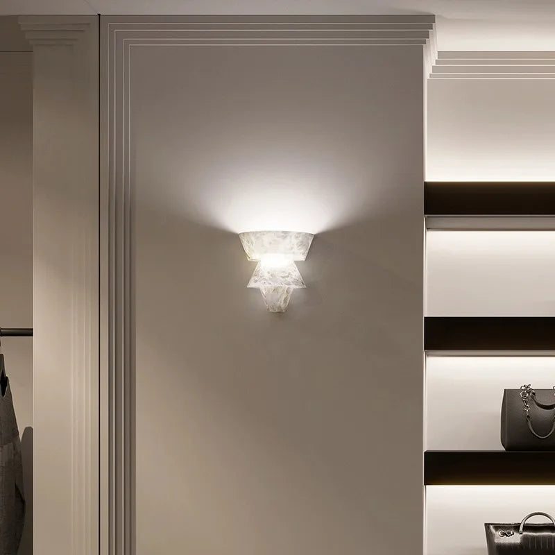 MarbleGlow - Applique murale en pierre naturelle au design minimaliste