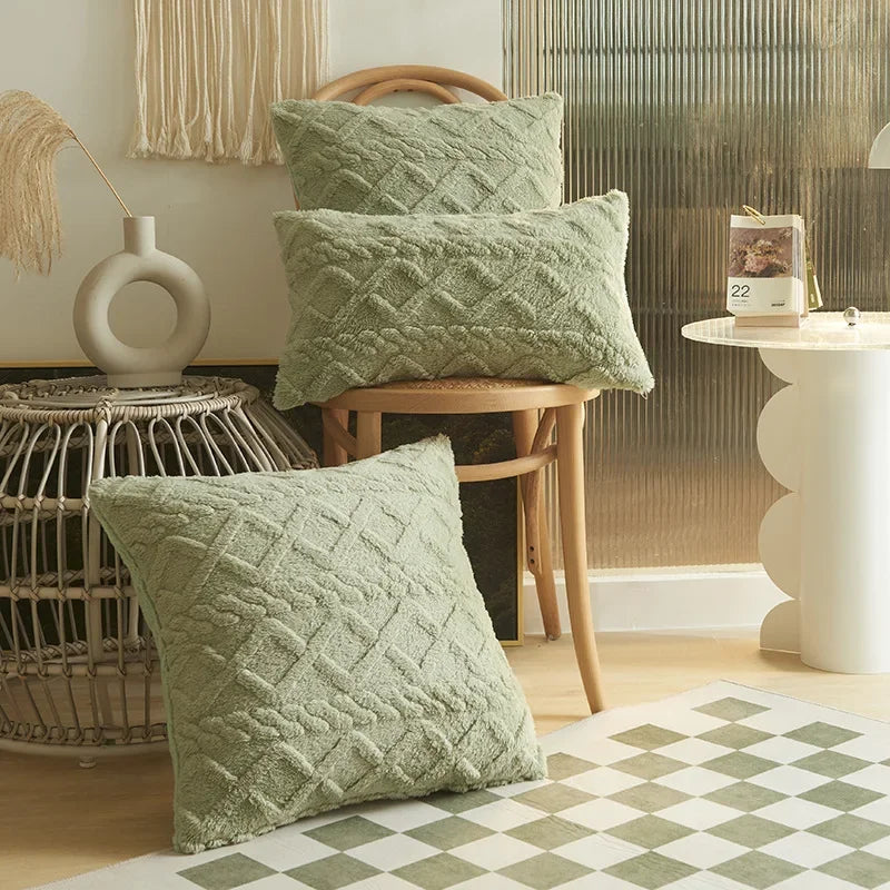 SilkAura Décor - Luxurious Geometric Jacquard Cushion Cover
