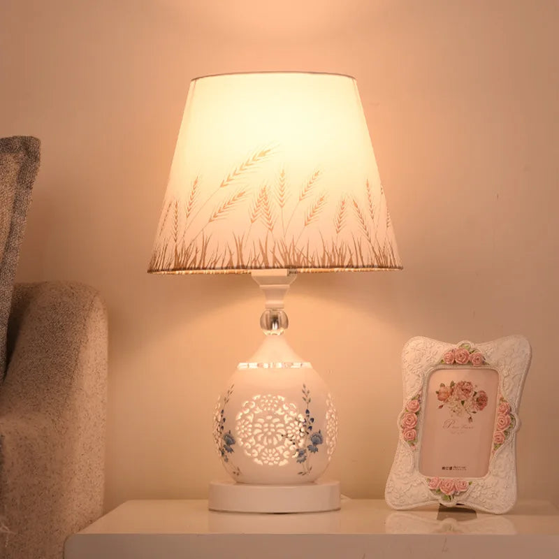 Wysteria - Elegant Crystal Glass Table Lamp