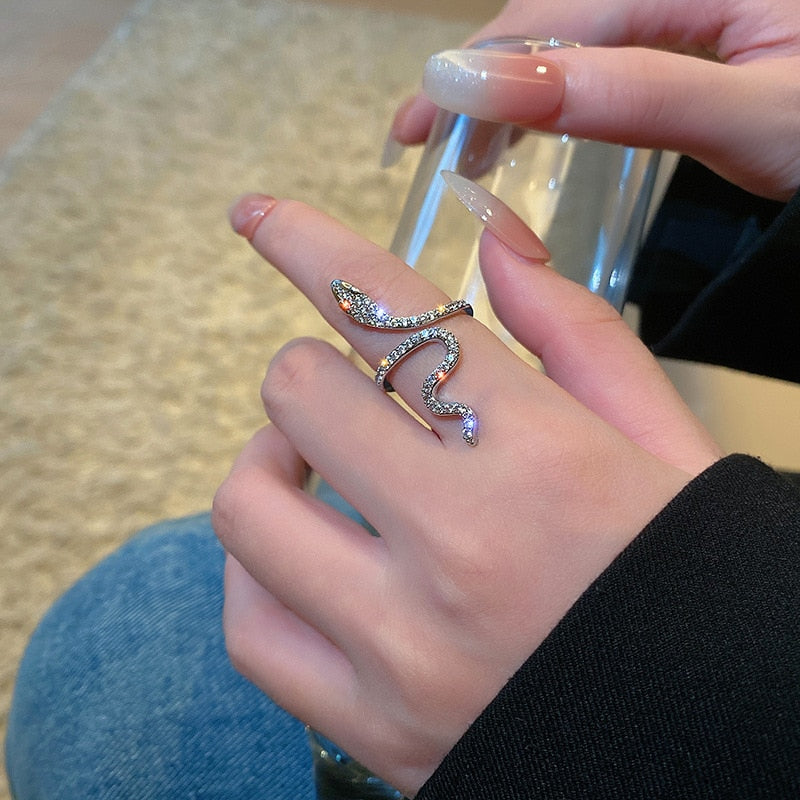 Bague Serpent - Design Unique Disponible en 5 Variantes