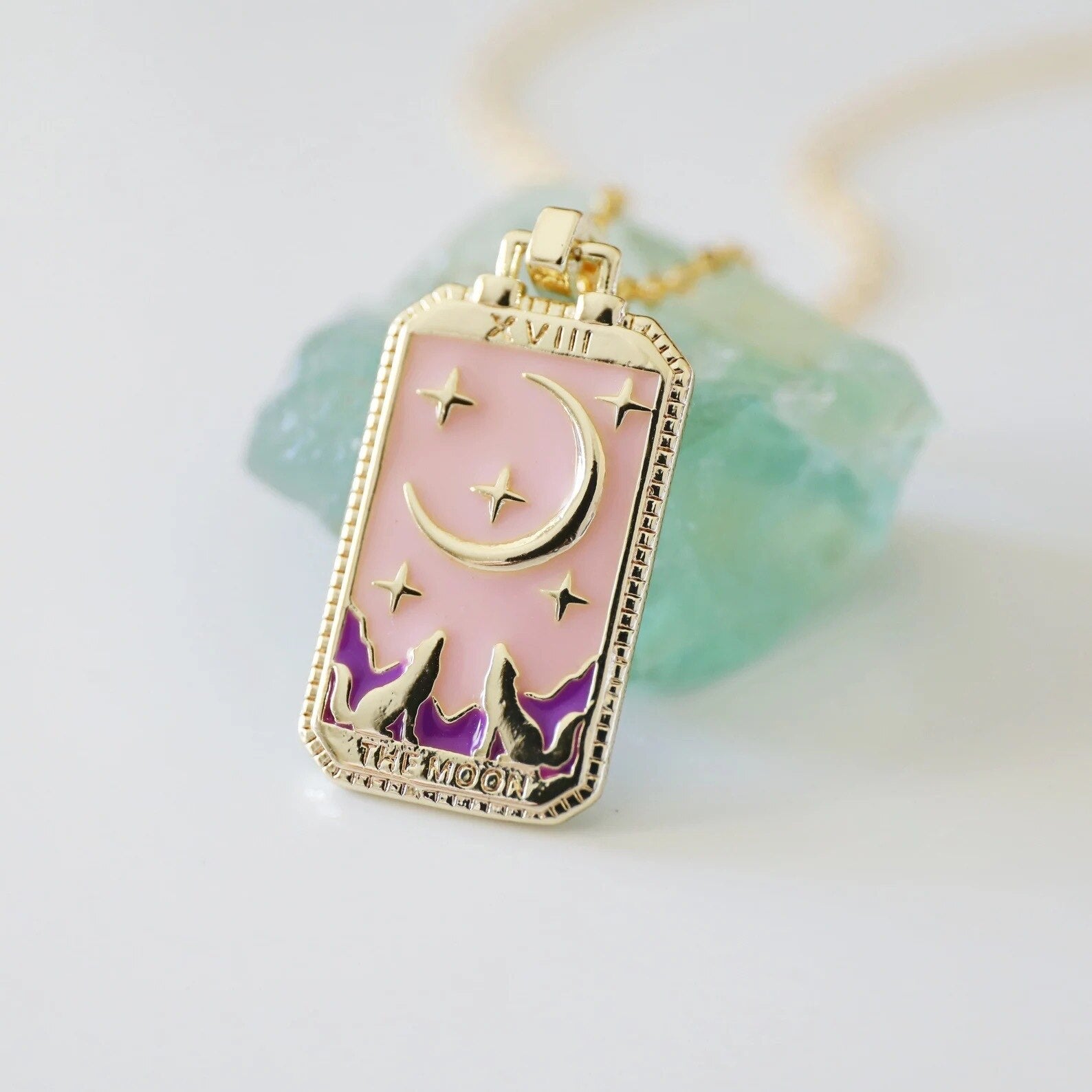 Collier Cartes de Tarot Envoûtant - Design Coloré Symbolique