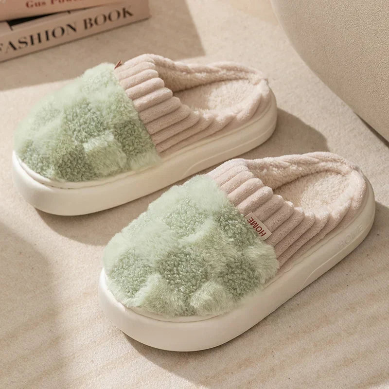 Dreamy Feet Slippers - Cozy Cotton Plaid Slippers for Ultimate Comfort