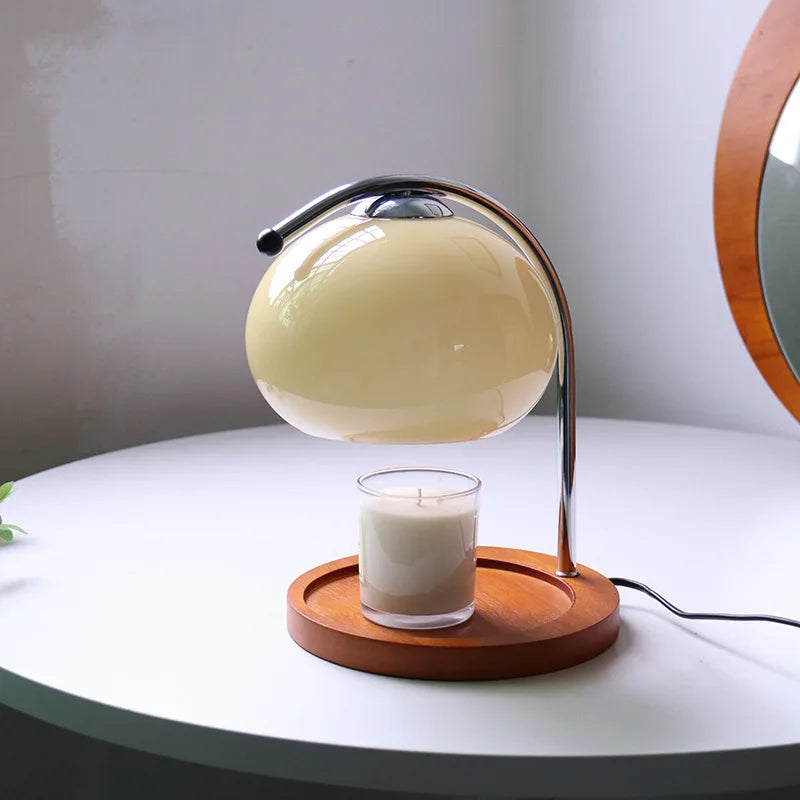 Nysara - Elegant Retro Aroma Lamp for Refined Spaces