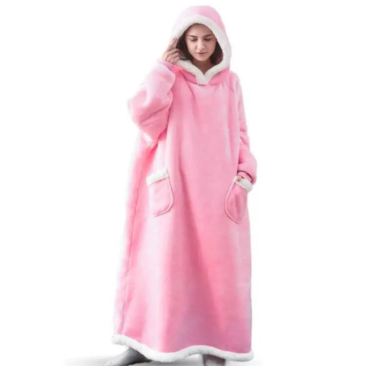 SleeveSnug - Oversized Flannel Sweatshirt Blanket for Winter