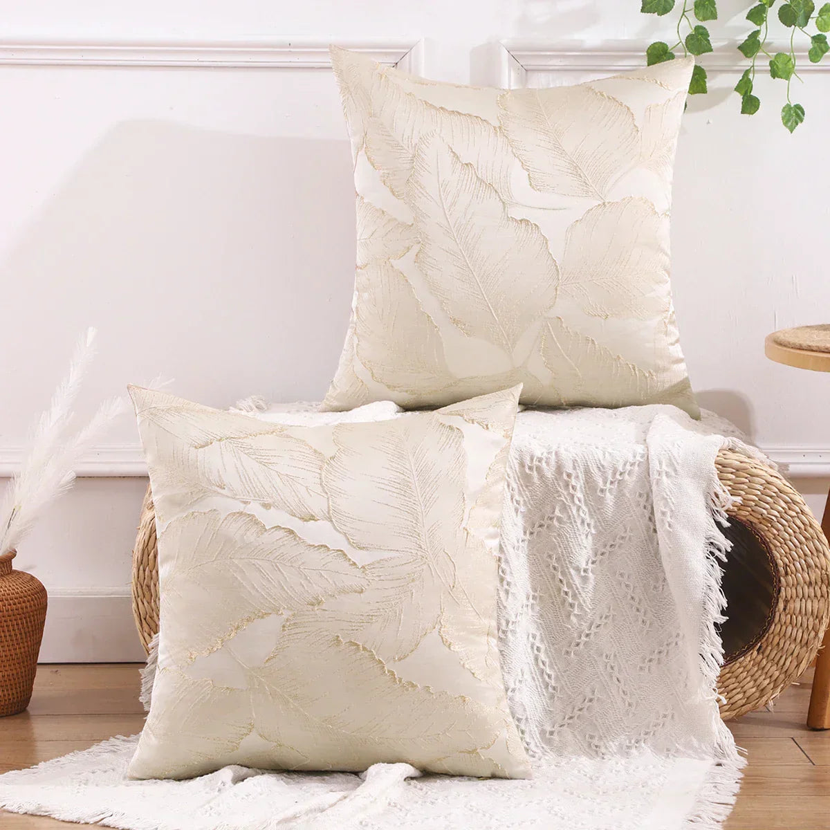 Ufjorda - Scandinavian Minimalist Cushion Cover