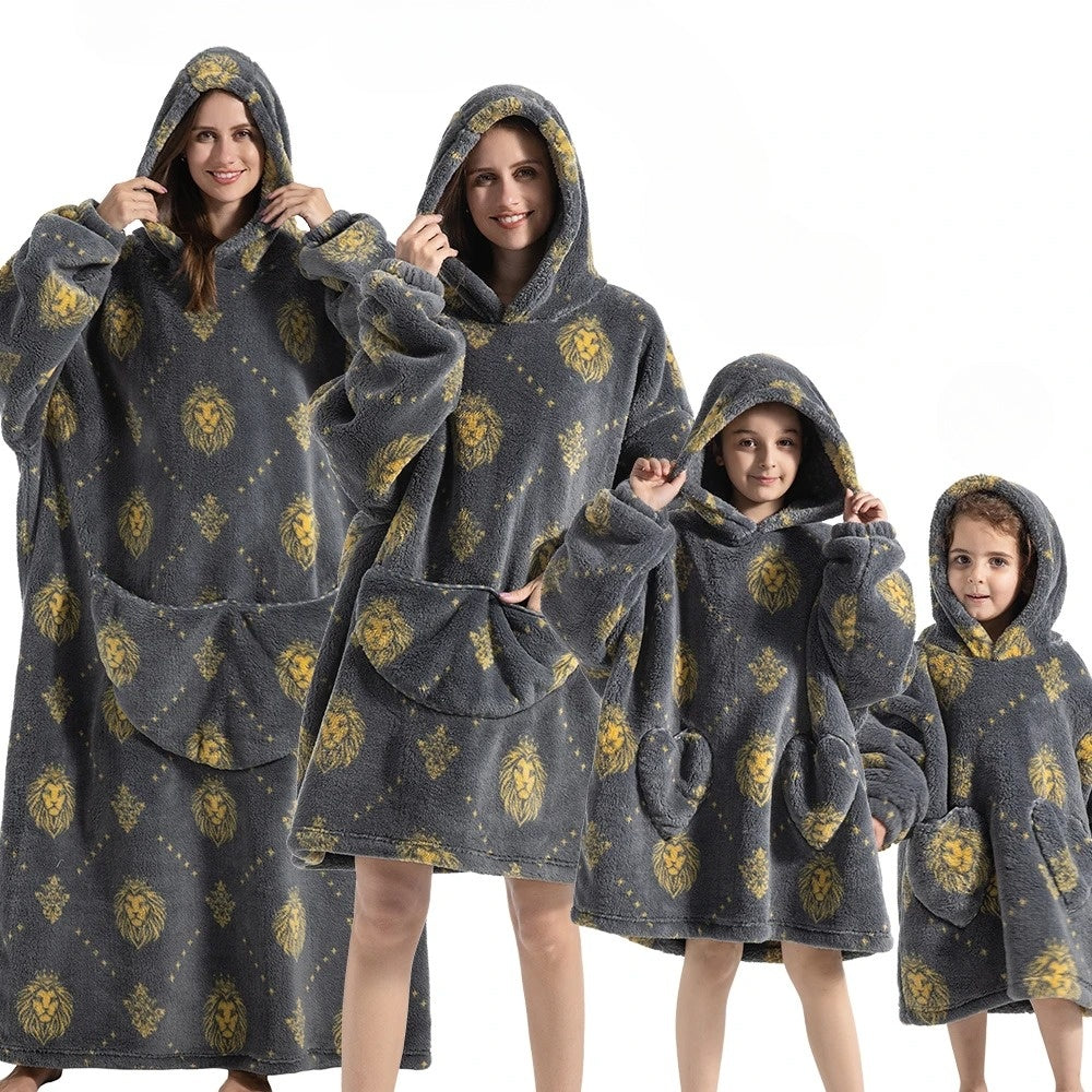 SpookySnuggle - Pumpkin Hooded Blanket for Halloween