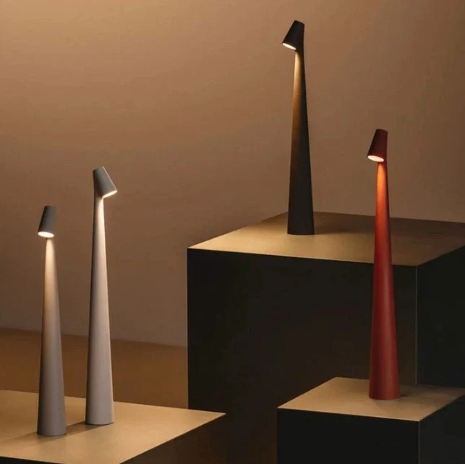 Guyrenna - Adjustable Touch Lamp for Refined Interiors