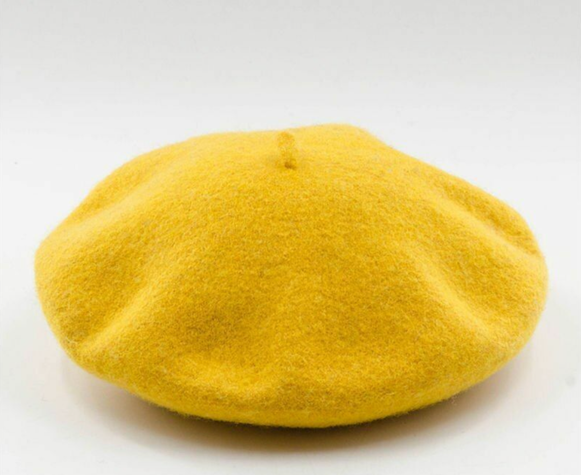 WoolCharm - Luxury Wool Beret for Winter Comfort