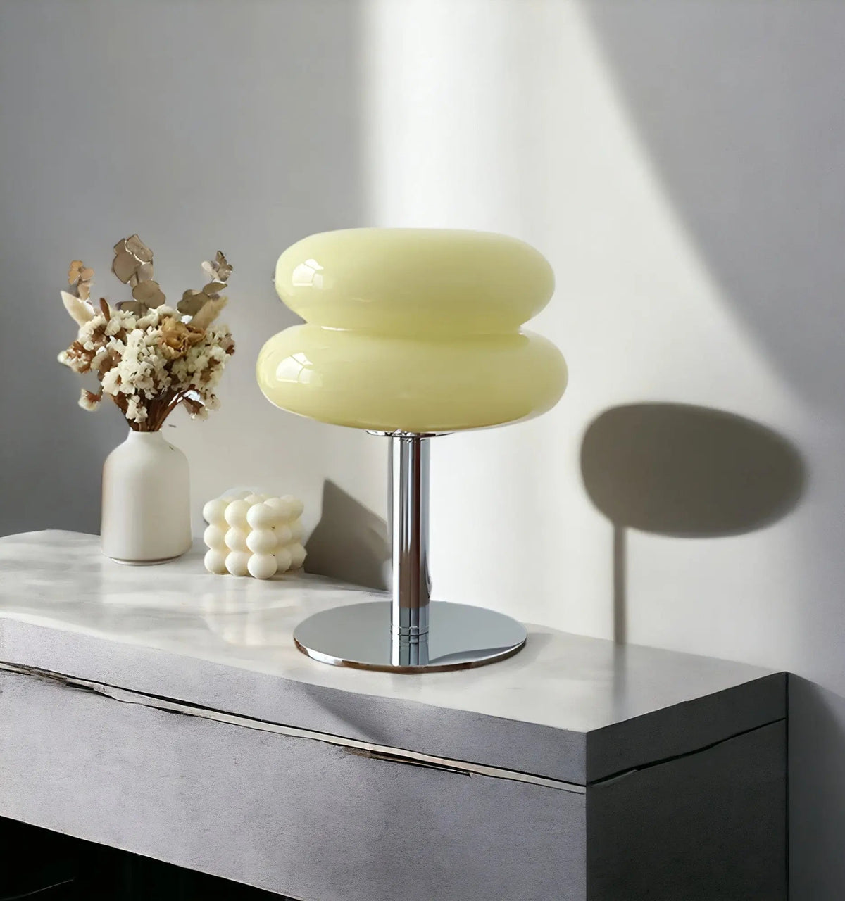 Puffette - Glass Table Lamp with USB Port and 3 Light Colors