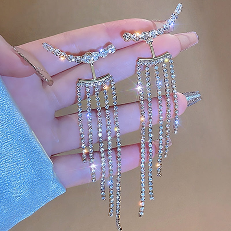 Boucles d'oreilles grimpantes diamant au design chic