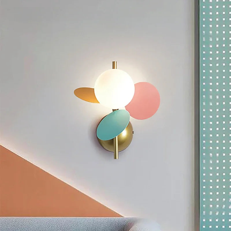 MacronLicht - Modern Acrylic LED Wall Light