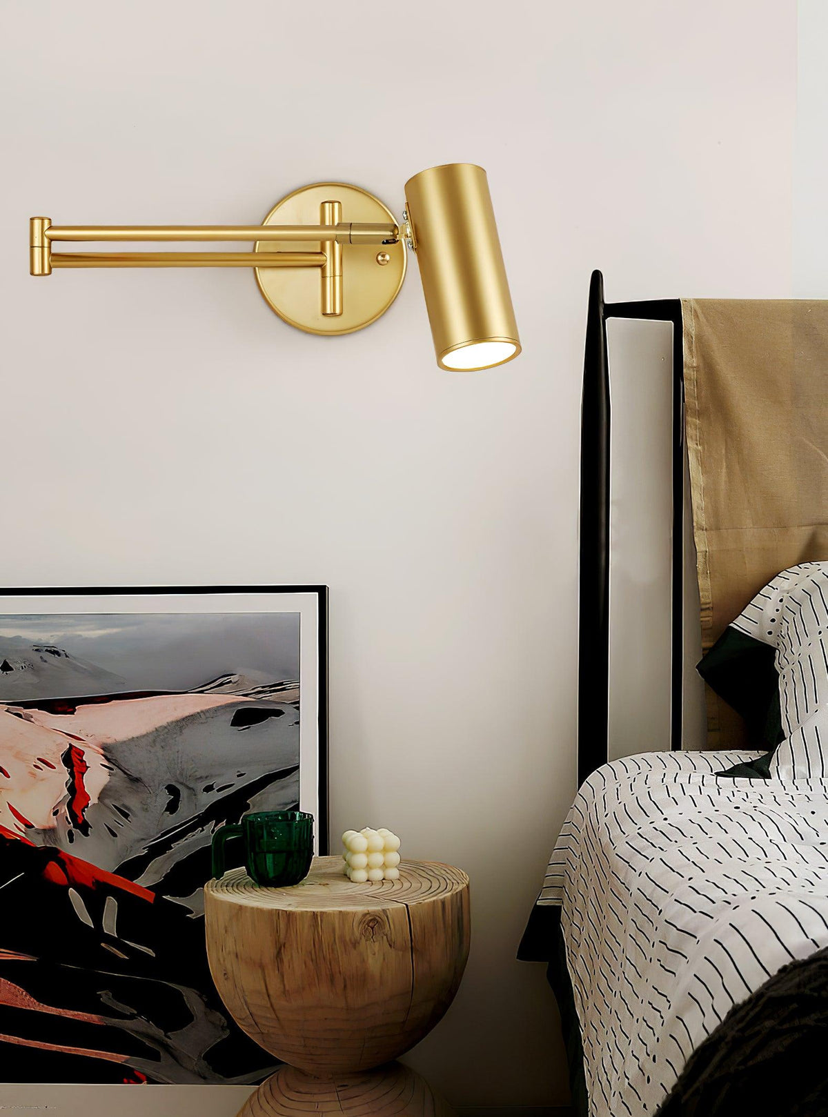 Nexbeam - Sleek Metal and Acrylic Wall Sconce