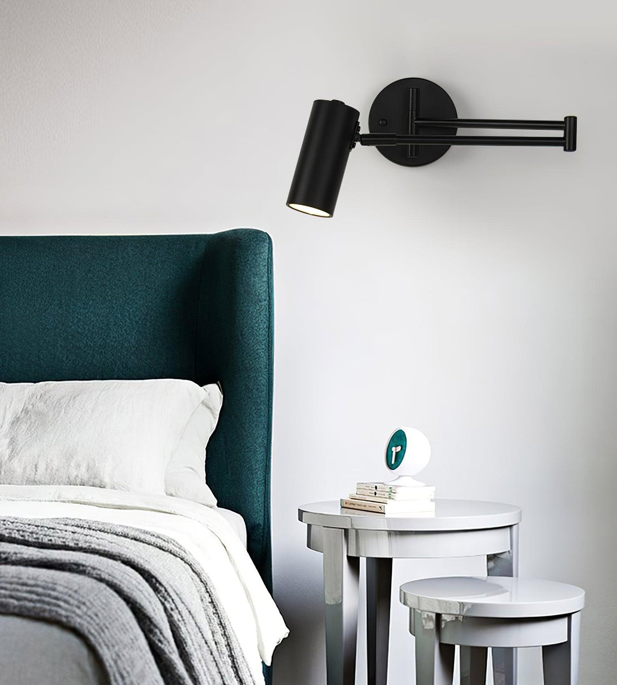 Nexbeam - Sleek Metal and Acrylic Wall Sconce
