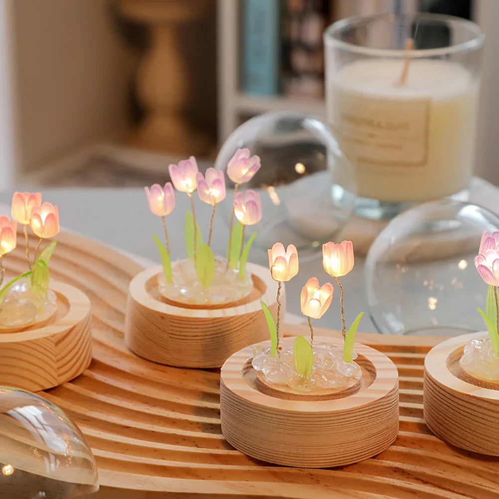 Hurelia - Elegant Glass Tulip Table Lamp