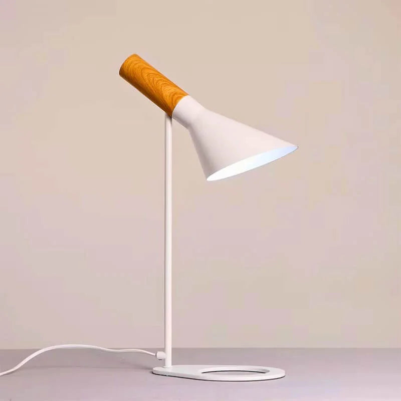LumiMinimal - Minimalist LED Lamp for Modern Interiors