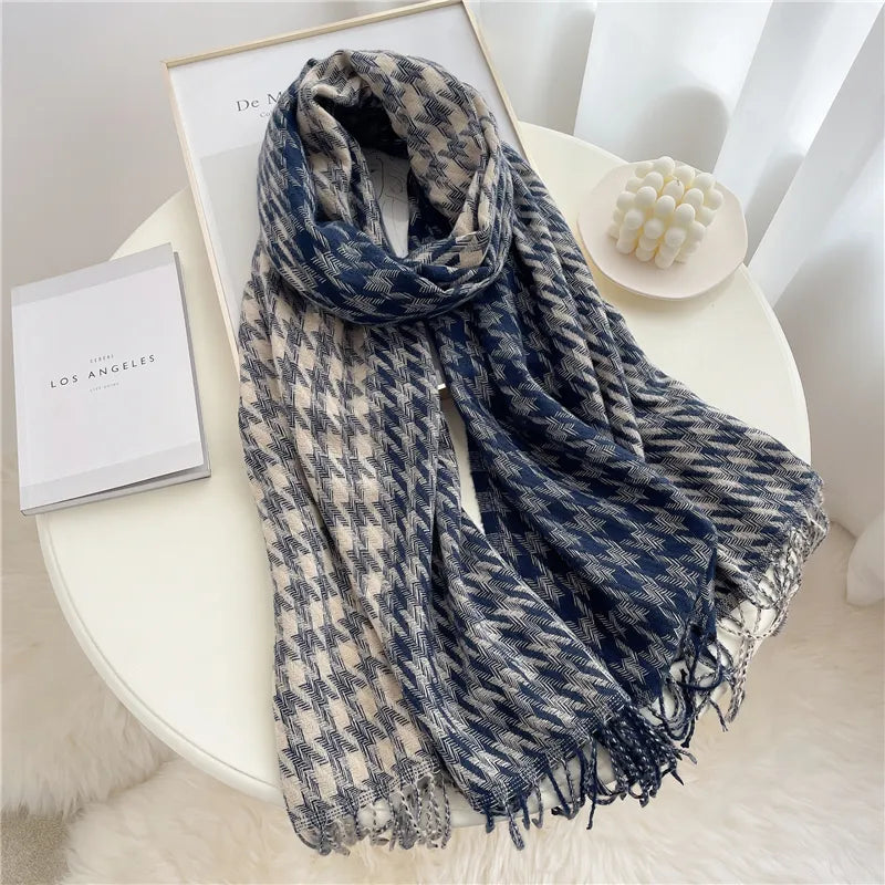 LuxeRuit - Elegant Cashmere Scarf for Winter Style