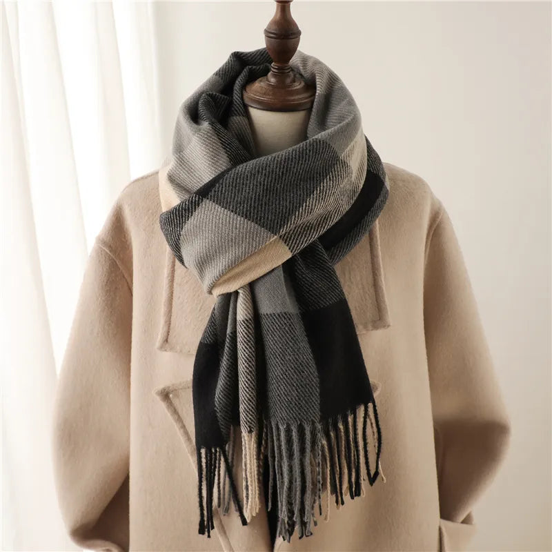 LuxeRuit - Elegant Cashmere Scarf for Winter Style