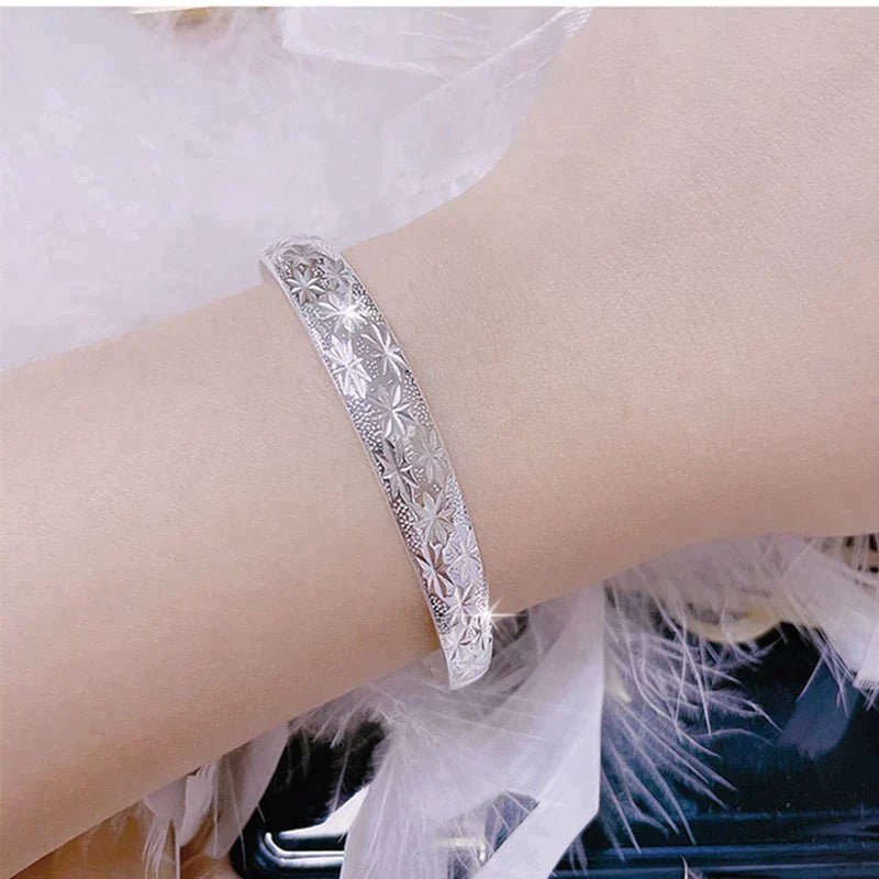 Bracelet Argent Étoile - Design Élégant et Polyvalent